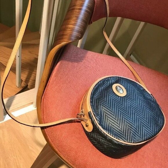 Mark Cross Vintage Logo Coated Leather Crossbody - Picture 4 of 11